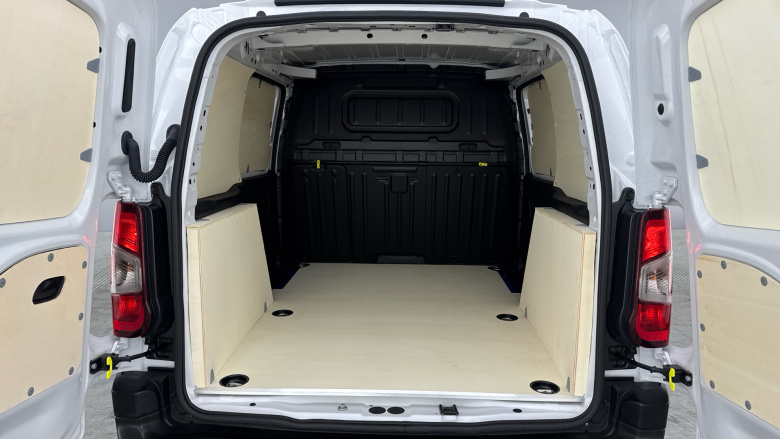 Toyota Proace City L1 Electric Icon Van 50kWh Auto